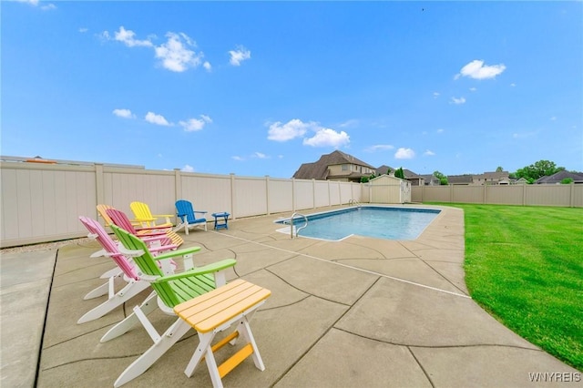 3906 Ontario Dr, Wheatfield, NY 14120 - view of swimming pool featuring a patio