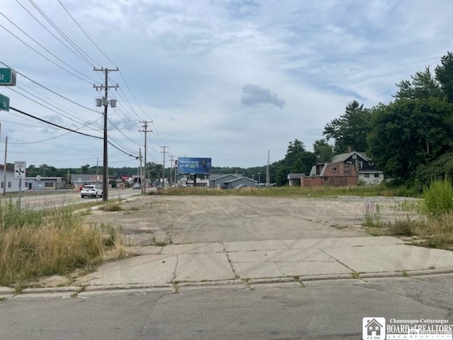 1410 Washington St, Jamestown, NY 14701 - photo 1