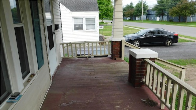 409 E Bloomfield St, Rome-Inside, NY 13440 - view of porch