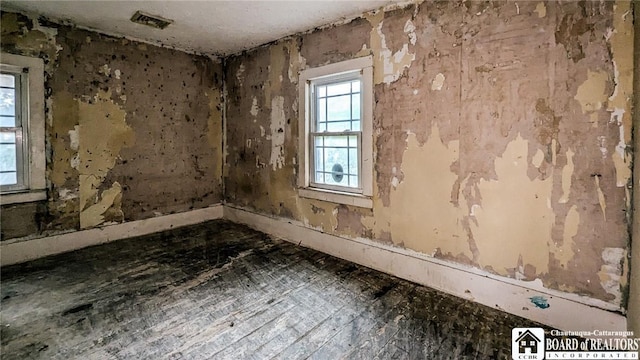 380 Ontario St, Lockport-City, NY 14094 - view of spare room