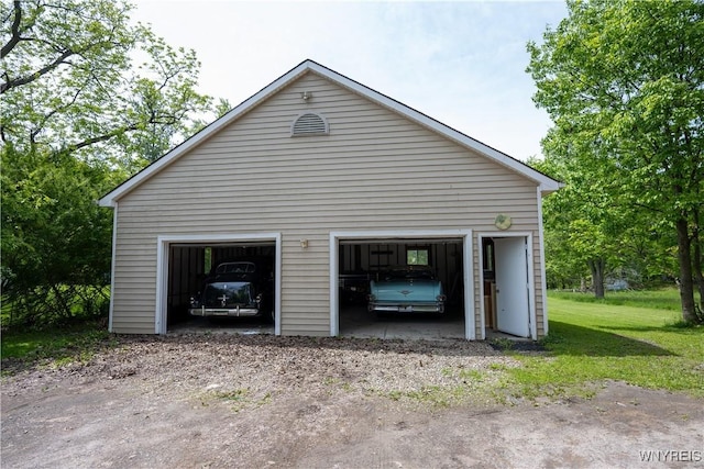 5557 Seneca St, West Seneca, NY 14224 - view of detached garage