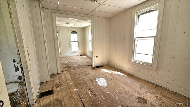 198 Mulberry St, Buffalo, NY 14204 - empty room with a drop ceiling
