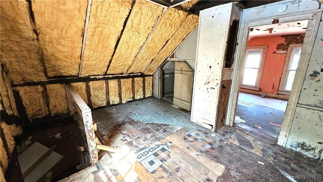 198 Mulberry St, Buffalo, NY 14204 - view of unfinished attic
