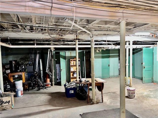 571 Lake Ave, Rochester, NY 14613 - view of unfinished below grade area