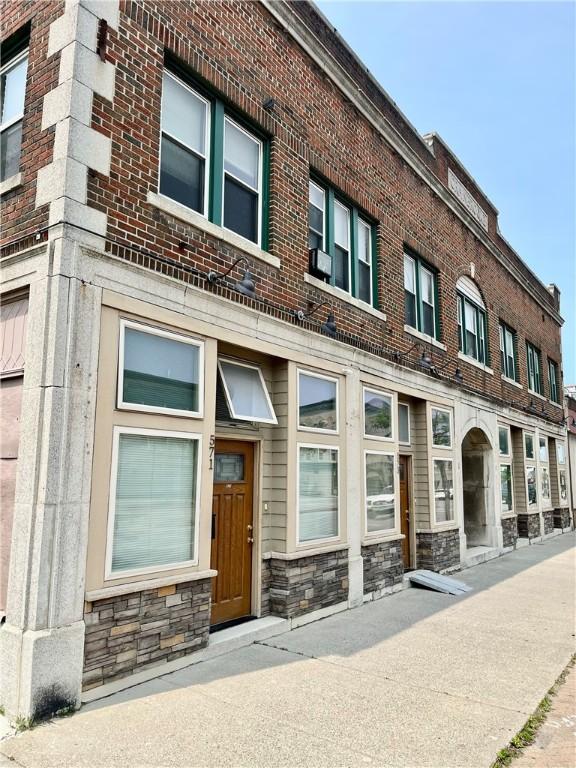571 Lake Ave, Rochester, NY 14613 - view of property