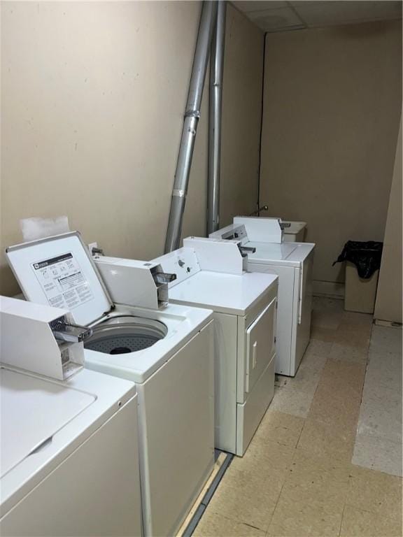 571 Lake Ave, Rochester, NY 14613 - shared laundry room featuring washer and dryer