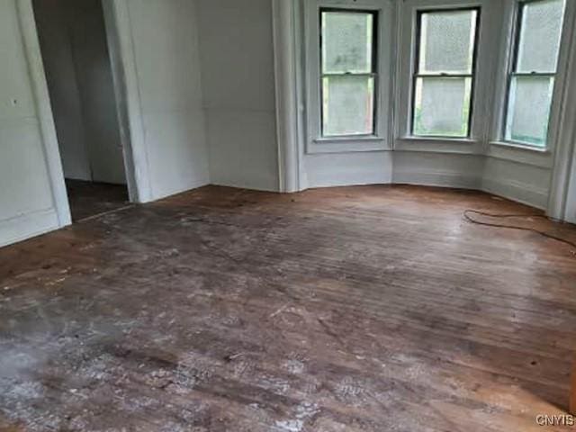 211 Vienna St, Arcadia, NY 14513 - view of empty room