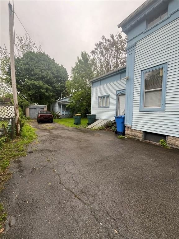 204 Fairgate St, Rochester, NY 14606 - view of home's exterior