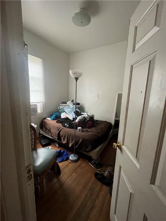 204 Fairgate St, Rochester, NY 14606 - bedroom with wood finished floors