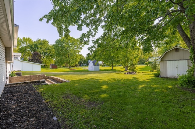 44 Hidden Creek Ln, Hamlin, NY 14464 - view of grassy yard