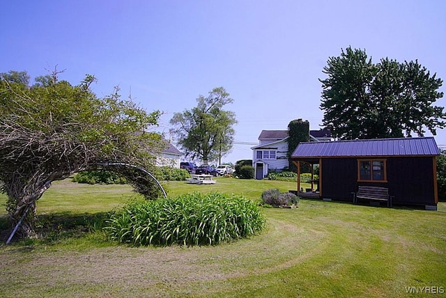 2477 Ridge Rd, Lewiston, NY 14131 - view of green lawn