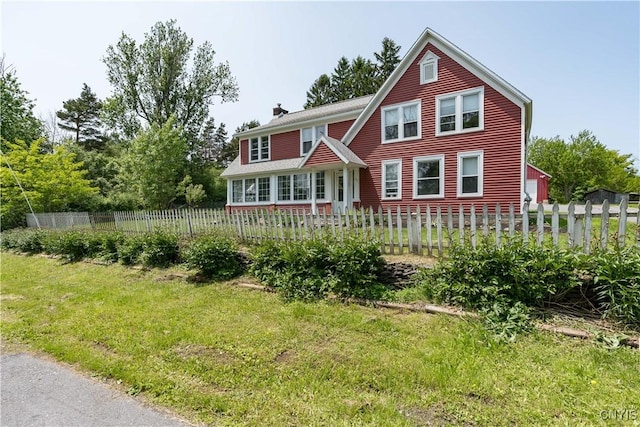 621 N Hycliff Dr, Watertown-City, NY 13601 - view of front of property with a chimney