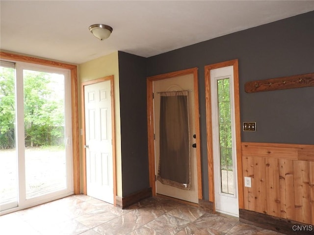 196 Elton Ave, Onondaga, NY 13205 - photo 2