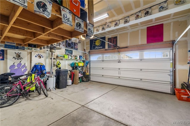 1 Skylark Ln, Wheatfield, NY 14304 - view of garage