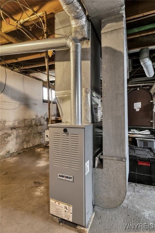 1244 Kenmore Ave, Buffalo, NY 14216 - view of utility room