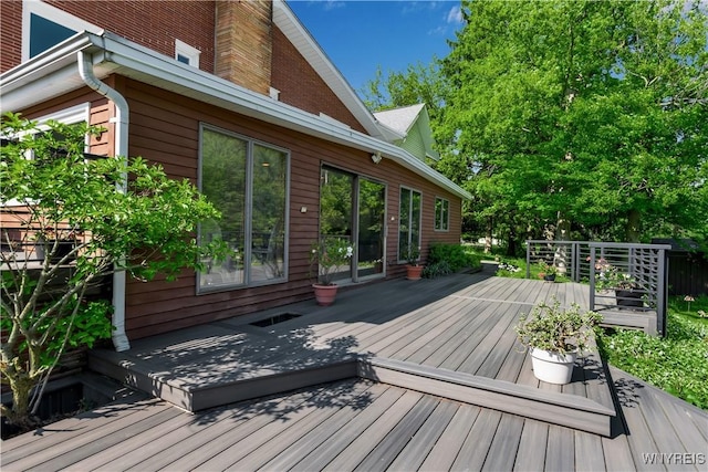 9325 Hunting Valley Rd N, Clarence, NY 14031 - view of deck