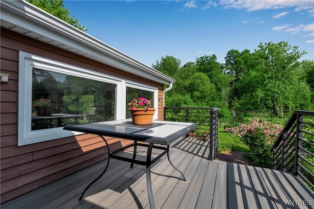 9325 Hunting Valley Rd N, Clarence, NY 14031 - view of wooden terrace
