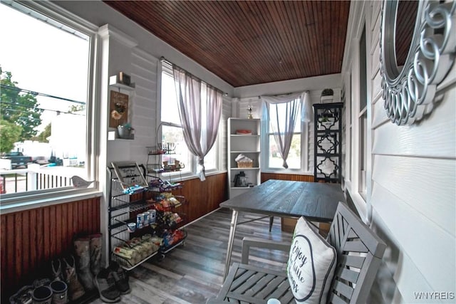 2019 Center St, North Collins, NY 14111 - view of sunroom / solarium