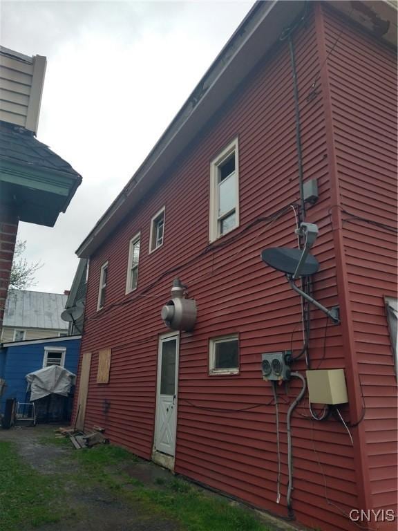 188 Main St, Cortland, NY 13045 - view of side of home