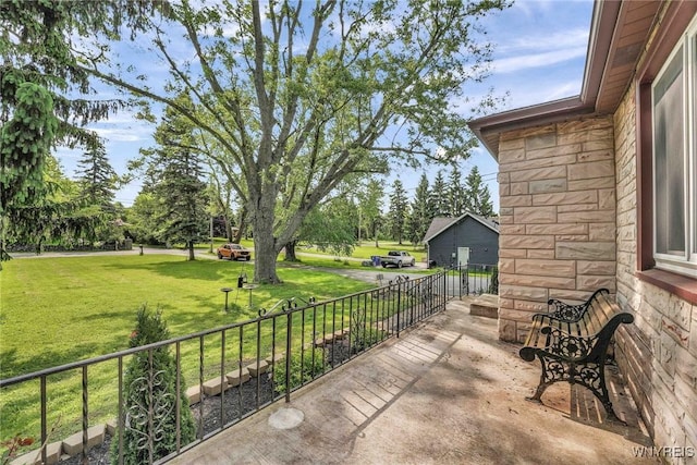100 Brompton Rd, Amherst, NY 14221 - view of patio