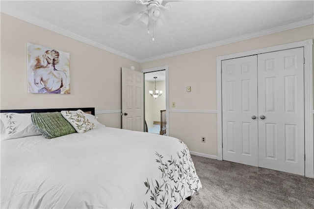 7425 State Route 20a, Bristol, NY 14469 - carpeted bedroom featuring ornamental molding, ceiling fan, a chandelier, a closet, and baseboards