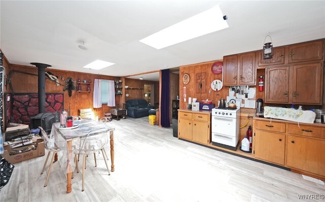 Listing photo 5 - caption unavailable
