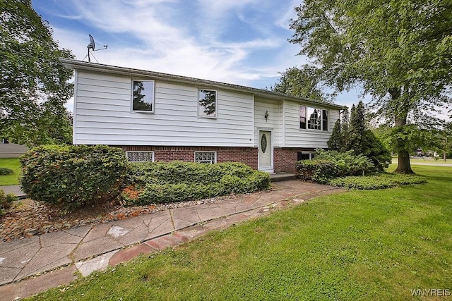 831 W Gebhard Ln, Alden, NY 14004 - raised ranch featuring a front lawn