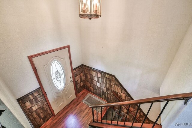 831 W Gebhard Ln, Alden, NY 14004 - foyer entrance with wood finished floors and a towering ceiling