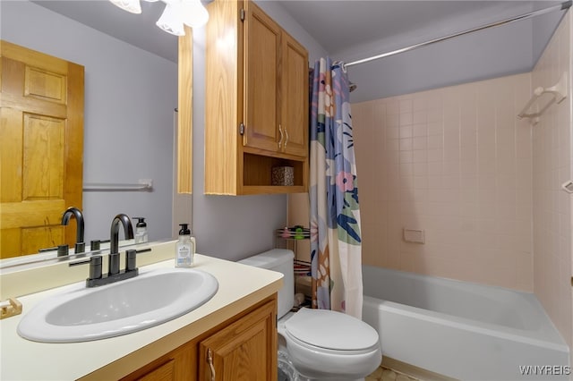 25 5th Ave, Amherst, NY 14221 - full bathroom with toilet, vanity, and shower / bath combo with shower curtain