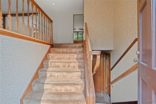 112 Elmcrest Cir, Salina, NY 13090 - staircase featuring wallpapered walls