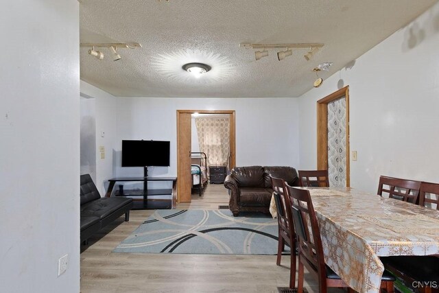 417 Kirkpatrick St, Syracuse, NY 13208 - photo 5