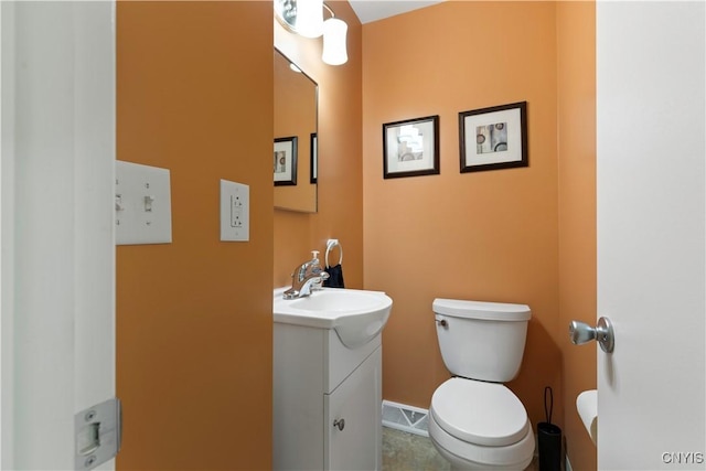 2220 W Genesee Tpke, Camillus, NY 13031 - half bathroom featuring vanity and toilet