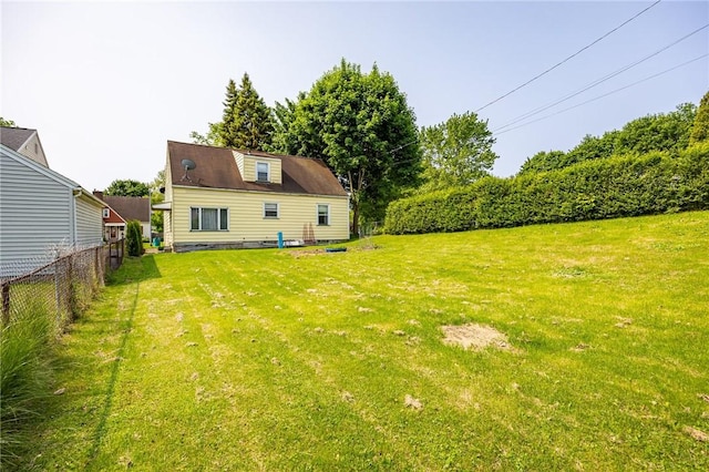 12 Queensboro Rd, Irondequoit, NY 14609 - view of yard