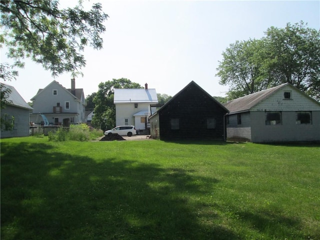 95 Wadsworth Ave, Avon, NY 14414 - view of green lawn