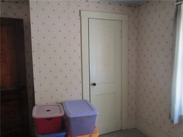 95 Wadsworth Ave, Avon, NY 14414 - bedroom featuring wallpapered walls