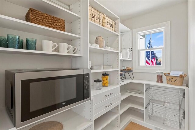 96 Chase Meadow Trl, Mendon, NY 14472 - view of pantry
