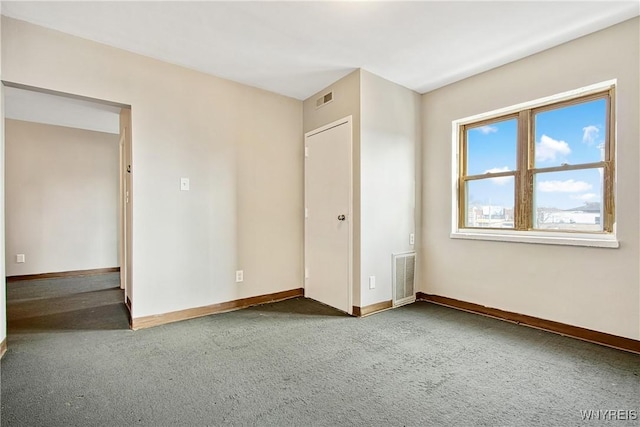 639 17th St, Niagara Falls, NY 14301 - unfurnished bedroom with carpet floors and baseboards