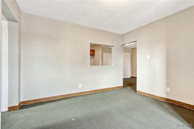 639 17th St, Niagara Falls, NY 14301 - carpeted spare room with baseboards