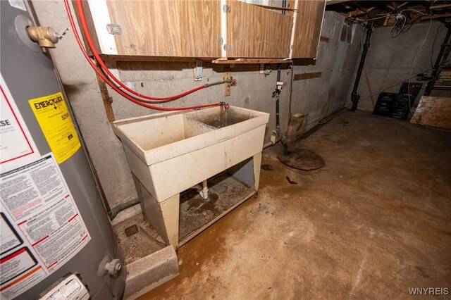 965 Walden Ave, Buffalo, NY 14211 - utility room with water heater