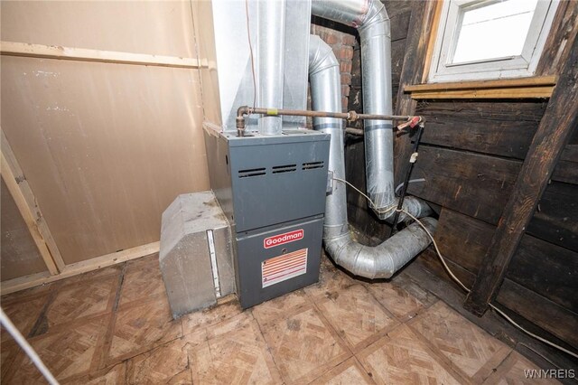 965 Walden Ave, Buffalo, NY 14211 - view of utility room
