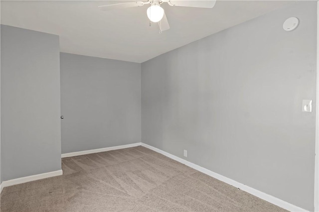 43 Hager Rd, Greece, NY 14616 - unfurnished room featuring carpet flooring, a ceiling fan, baseboards, and a smoke detector