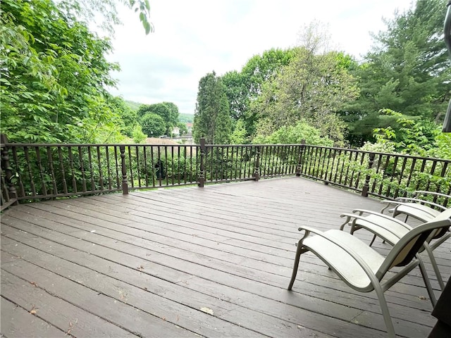 68 Walker Ave, Bradford-City, PA 16701 - photo 3