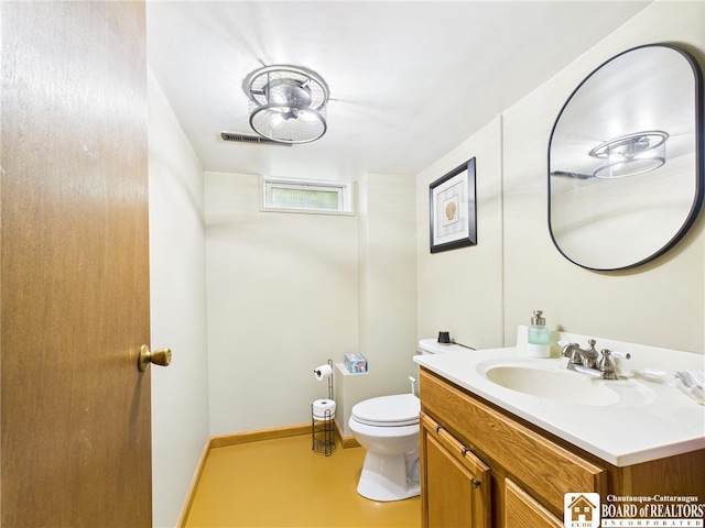 32 Parkview Ave, Bradford-City, PA 16701 - bathroom featuring vanity, toilet, and baseboards