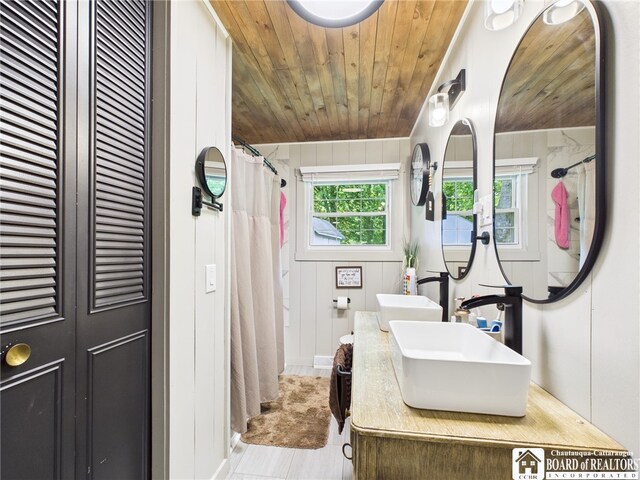 32 Parkview Ave, Bradford-City, PA 16701 - full bath featuring wood ceiling, double vanity, a closet, and a shower with curtain