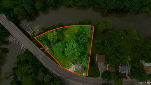7228 Rapids Rd, Lockport-Town, NY 14094 - aerial view of property and surrounding area with a large body of water and property boundaries highlighted