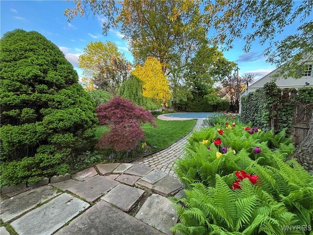 88 Middlesex Rd, Buffalo, NY 14216 - view of home's community featuring a lawn