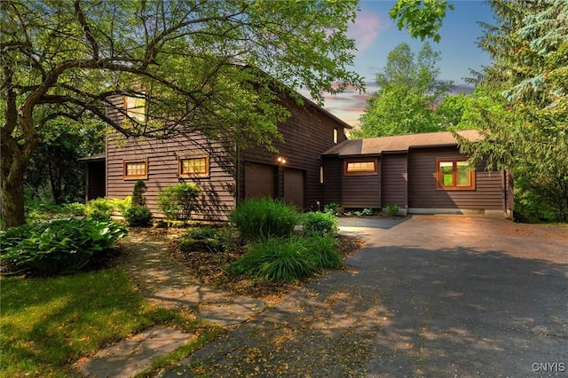 4901 Huntshill Rd, Manlius, NY 13104 - rustic home with driveway