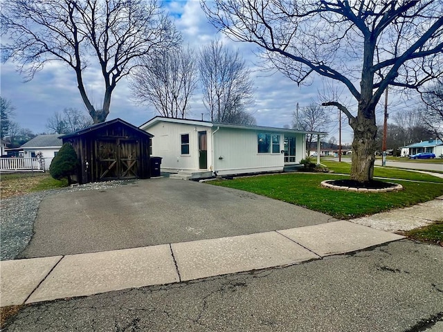 137 Matthew Cir, Horseheads, NY 14845 - manufactured / mobile home featuring a front yard