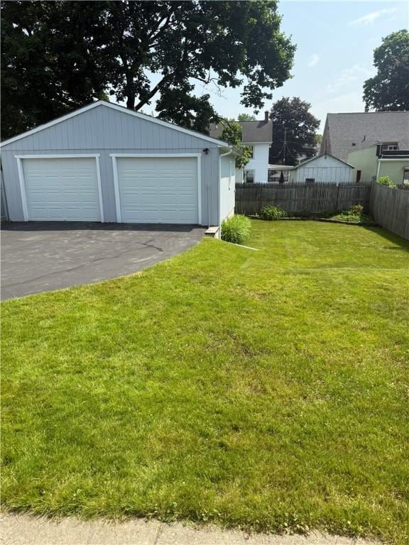 16 Cobbles E, Elmira, NY 14905 - view of detached garage