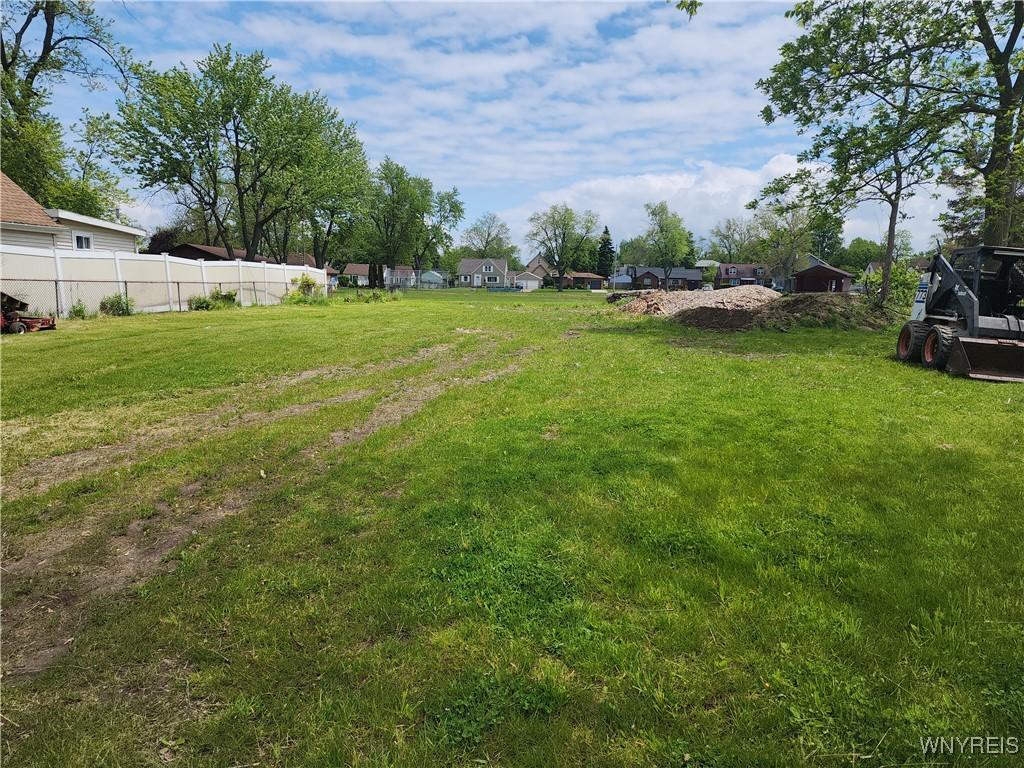 190 Labelle Ave, Hamburg, NY 14219 - photo 1